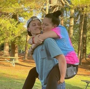 Meet your Posher, Aaron